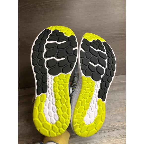 New Balance Vongo v5 x Fresh Foam White Helium MVNGOWM5 Men’s Sz 10 Wide 2E main image 5
